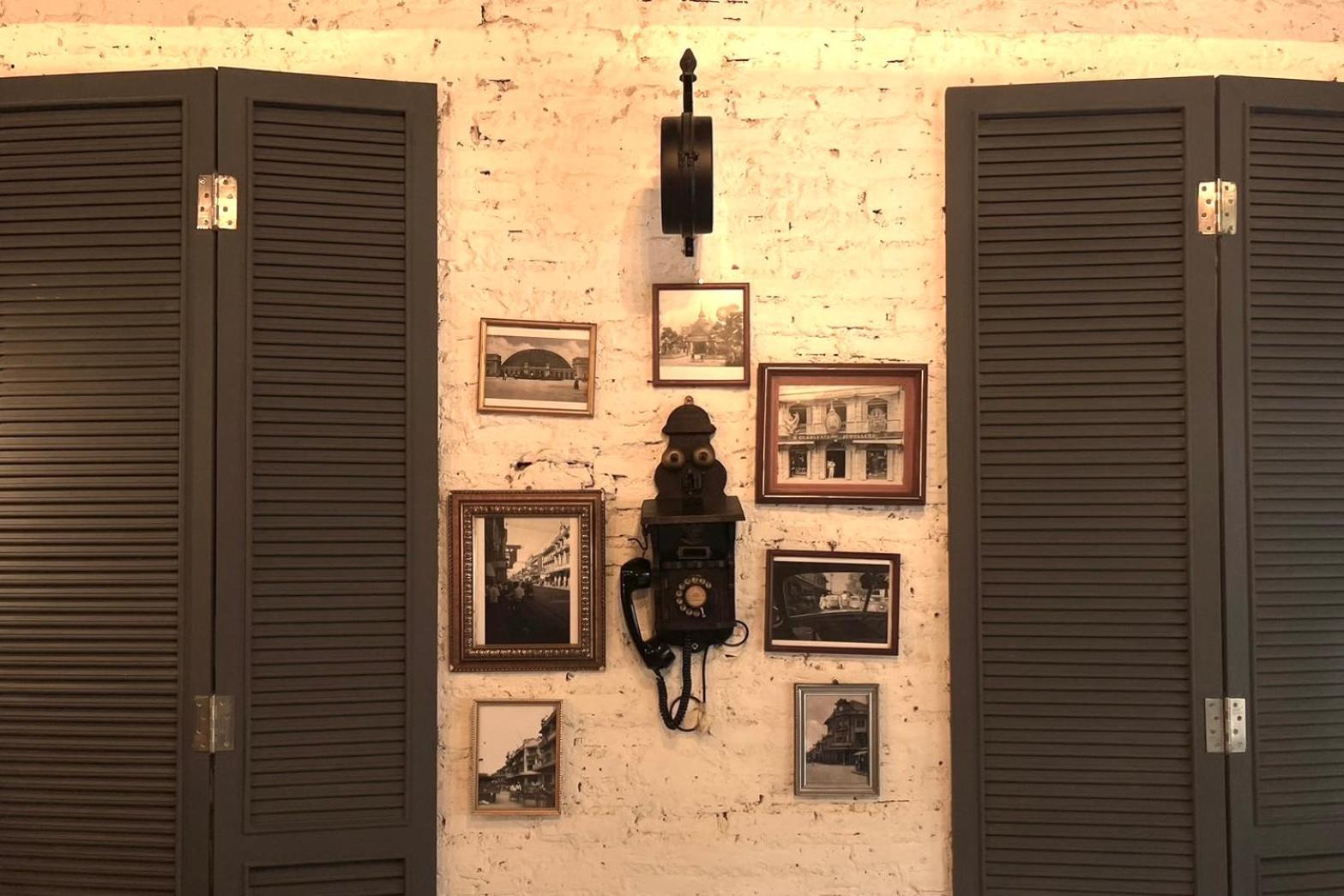Central Old Town Cottage Bangkok Exterior photo